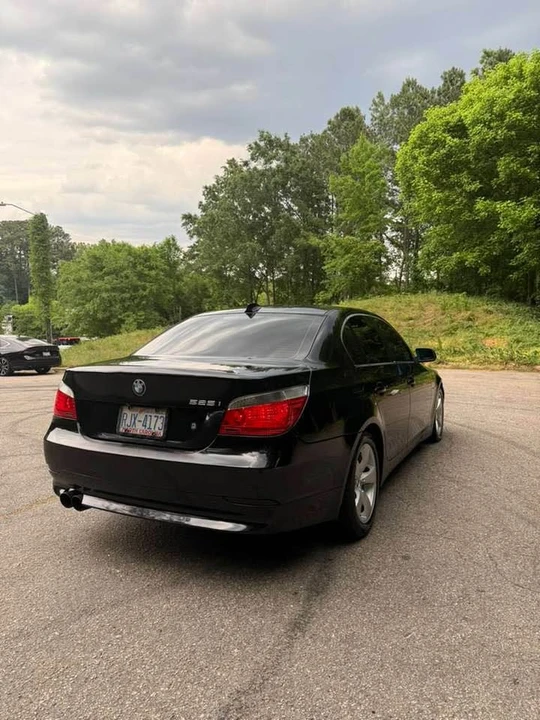 2005 BMW E60 5 Series Sedan - Image 4 of 8