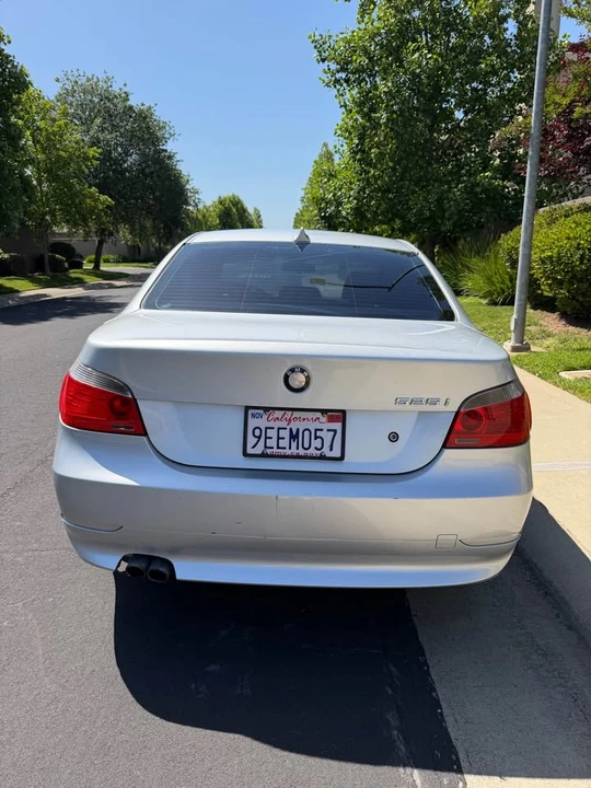 2005 BMW E60 5 Series Sedan - Image 3 of 10