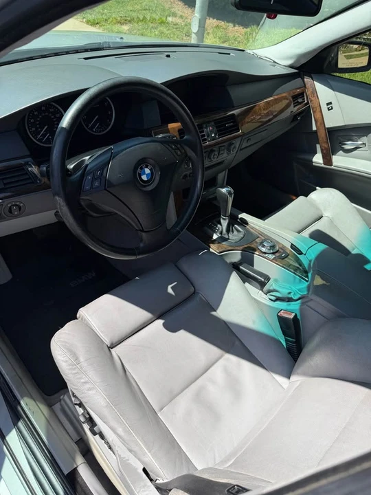 2005 BMW E60 5 Series Sedan - Image 6 of 10
