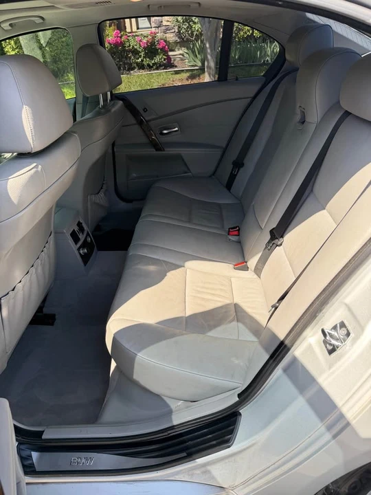 2005 BMW E60 5 Series Sedan - Image 9 of 10