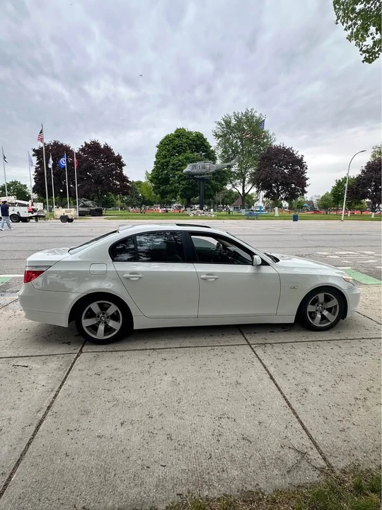 2005 BMW E60 5 Series Sedan - Image 6 of 10