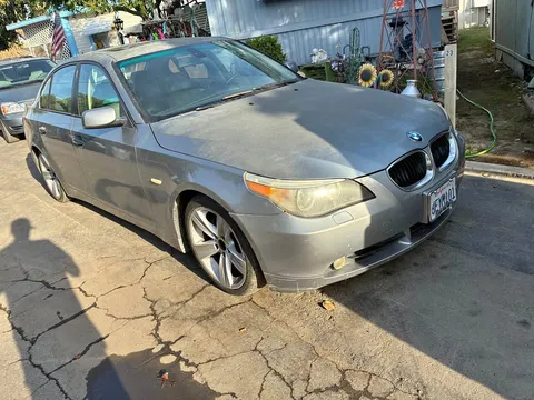 2005 BMW 5 Series 525i