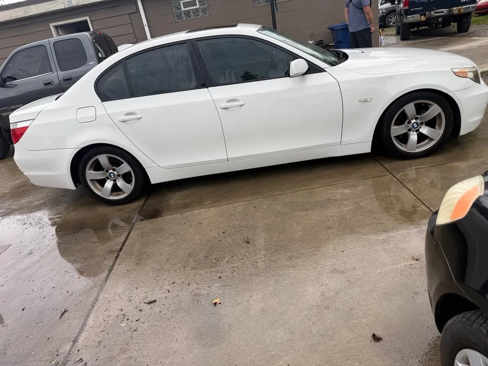 2005 BMW E60 5 Series Sedan - Image 7 of 9