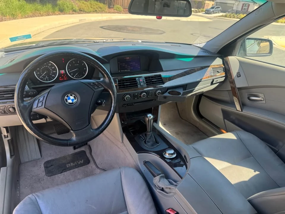 2005 BMW E60 5 Series Sedan - Image 5 of 11