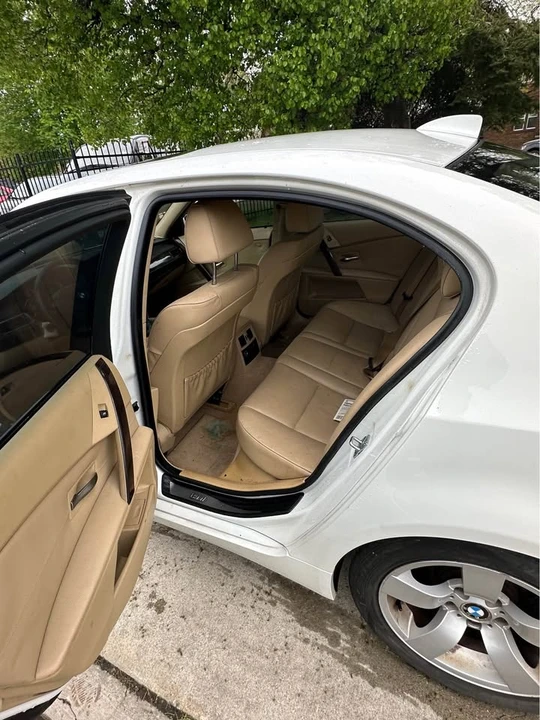 2005 BMW E60 5 Series Sedan - Image 9 of 10