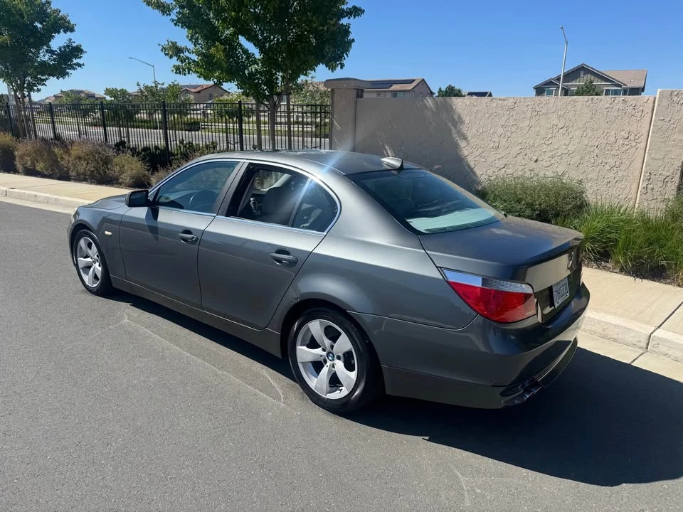 2005 BMW E60 5 Series Sedan - Image 9 of 11