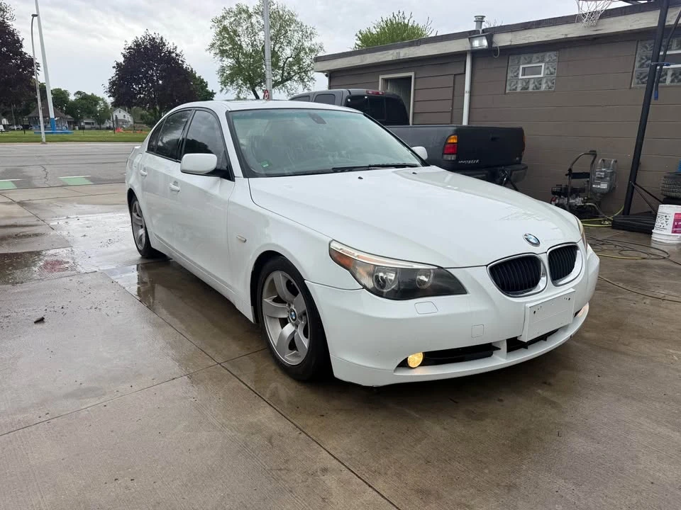 2005 BMW E60 5 Series Sedan - Image 6 of 9