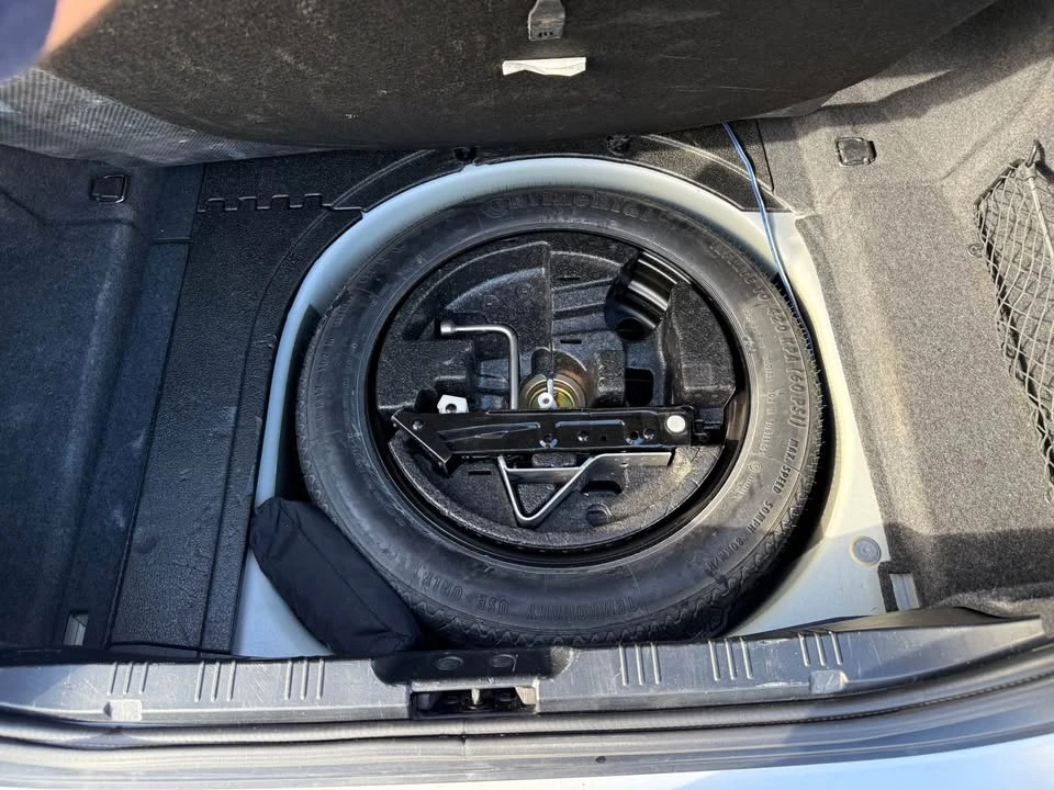 2005 BMW E60 5 Series Sedan - Image 16 of 18