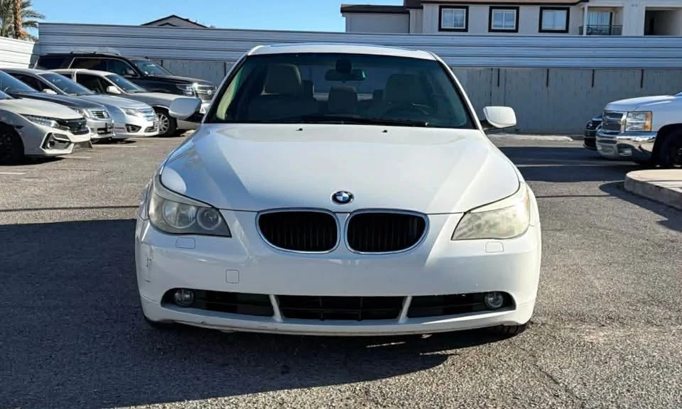 2005 BMW E60 5 Series Sedan - Image 2 of 11