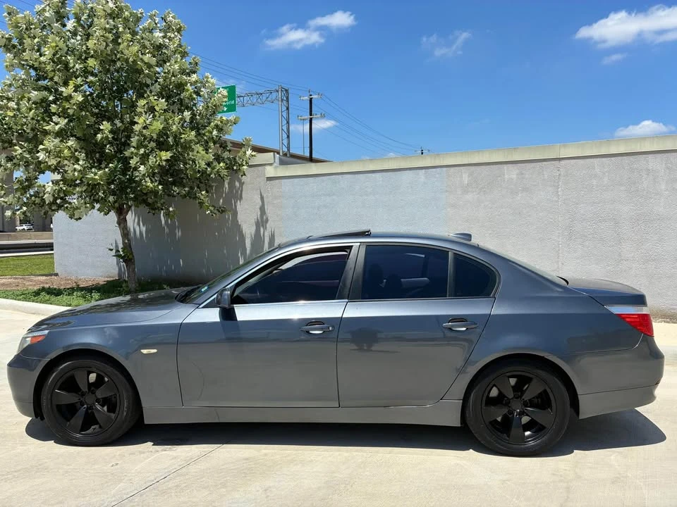 2005 BMW E60 5 Series Sedan - Image 5 of 17
