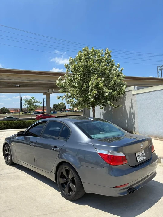 2005 BMW E60 5 Series Sedan - Image 10 of 17
