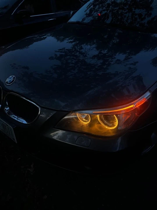 2005 BMW E60 5 Series Sedan - Image 2 of 6
