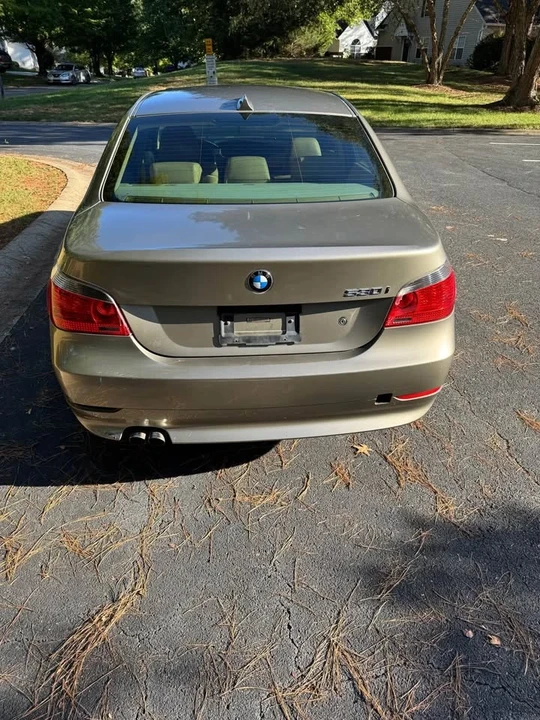 2005 BMW E60 5 Series Sedan - Image 5 of 8