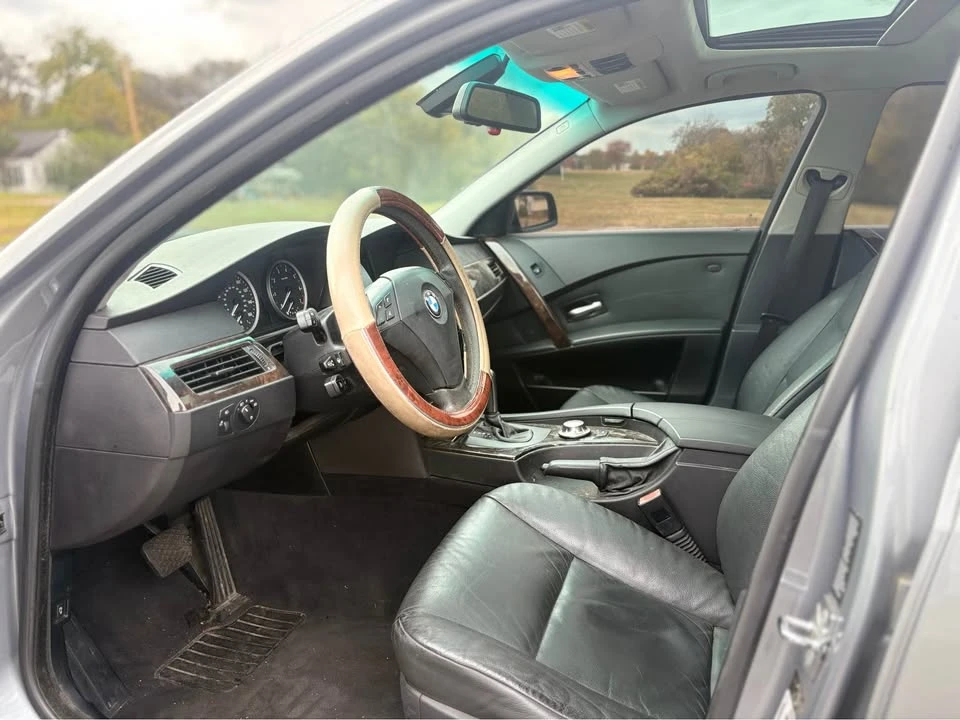 2005 BMW E60 5 Series Sedan - Image 10 of 20