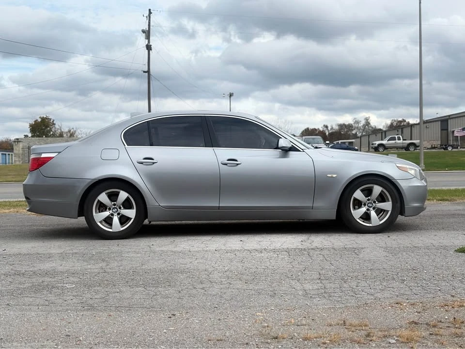 2005 BMW E60 5 Series Sedan - Image 8 of 20