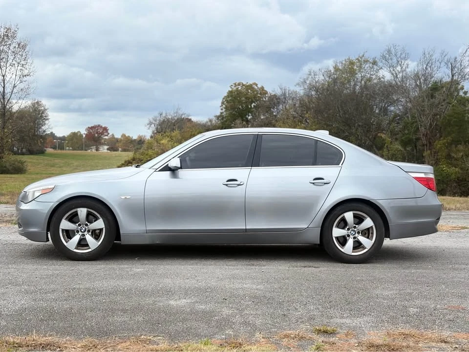 2005 BMW E60 5 Series Sedan - Image 7 of 20