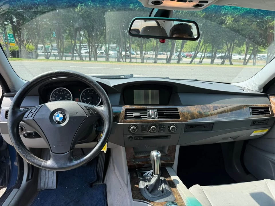 2005 BMW E60 5 Series Sedan - Image 17 of 18
