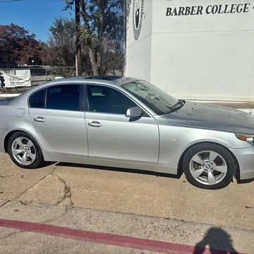 2005 BMW 5 Series 530i Sedan