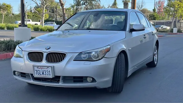2005 BMW 5 Series 530i Sedan
