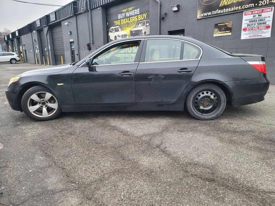2005 BMW E60 5 Series Sedan - Image 6 of 12