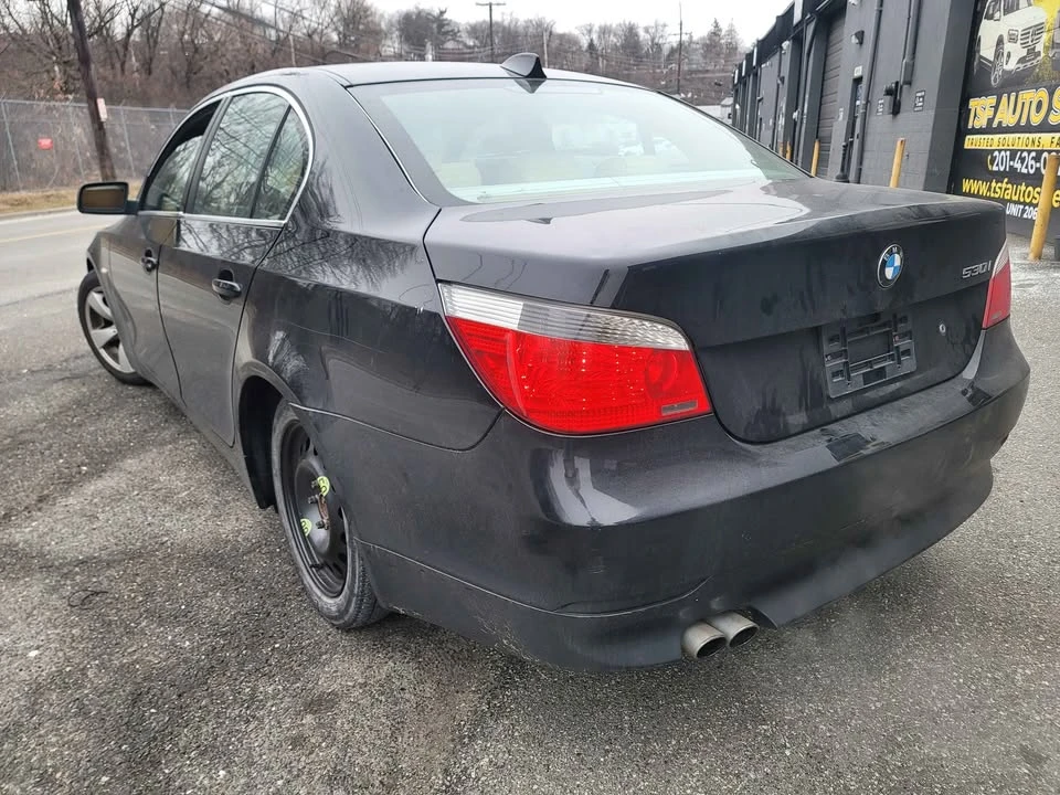 2005 BMW E60 5 Series Sedan - Image 5 of 12