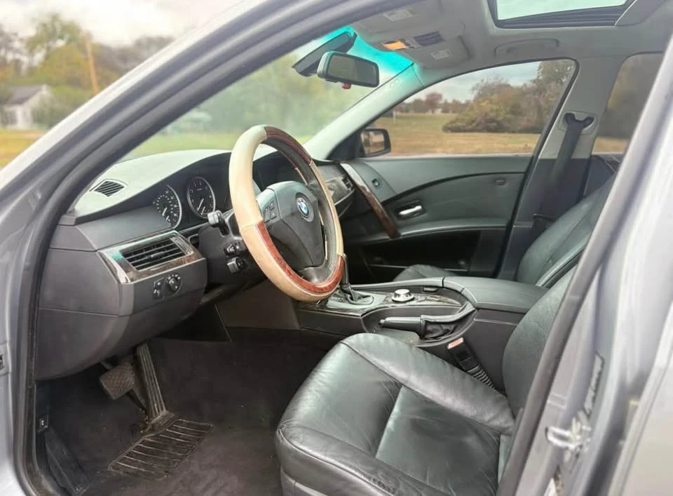 2005 BMW E60 5 Series Sedan - Image 10 of 20