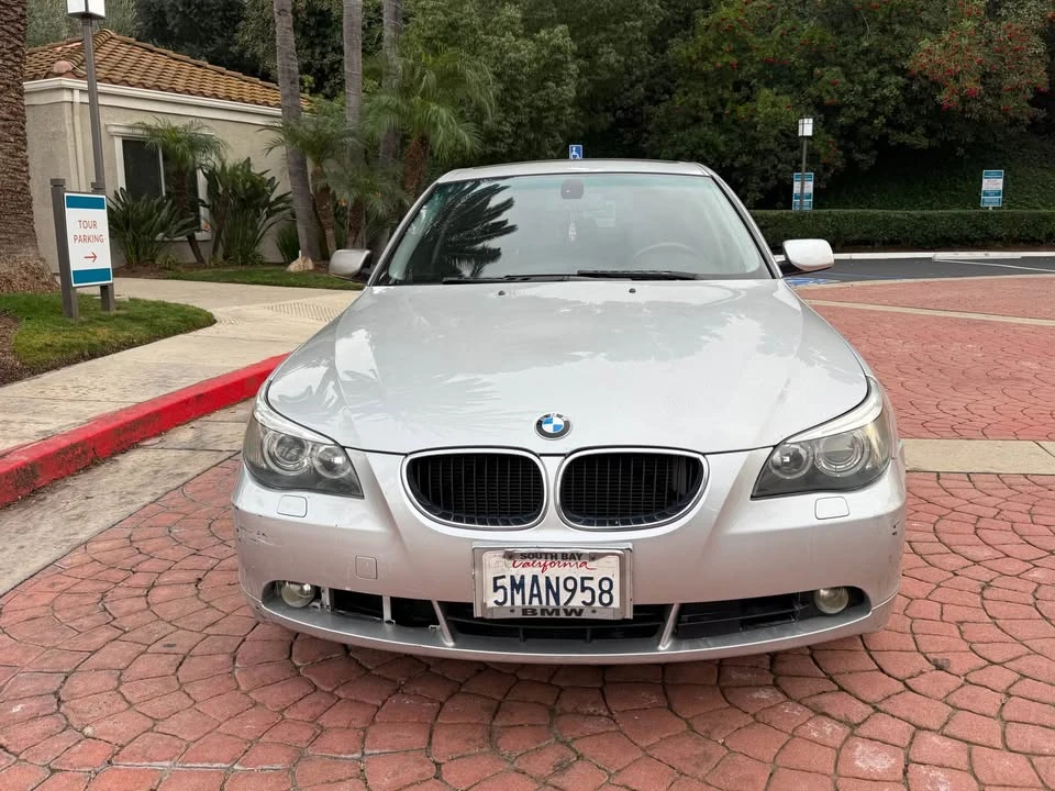 2005 BMW E60 5 Series Sedan - Image 2 of 10