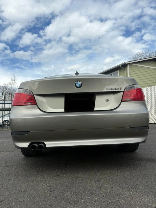 2005 BMW E60 5 Series Sedan - Image 7 of 15