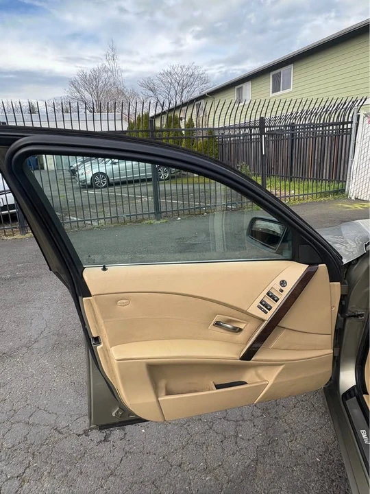 2005 BMW E60 5 Series Sedan - Image 13 of 15