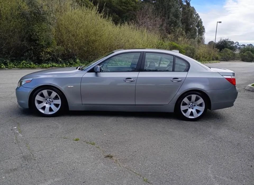 2005 BMW E60 5 Series Sedan - Image 5 of 10