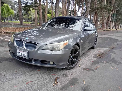 2005 BMW 5 Series 530i Sedan