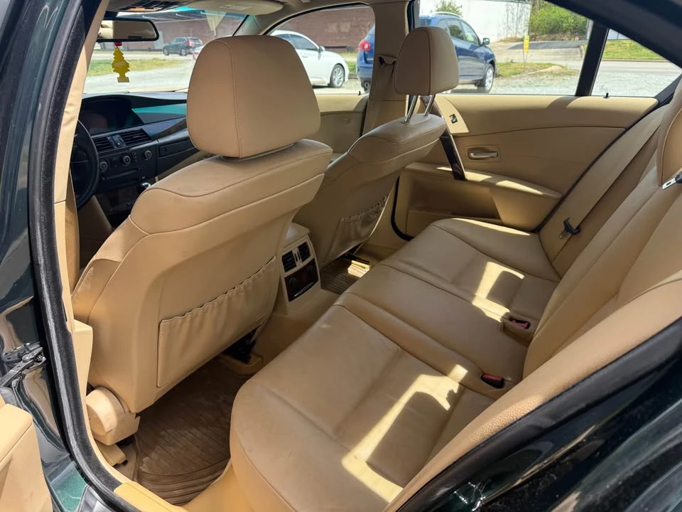 2005 BMW E60 5 Series Sedan - Image 7 of 8