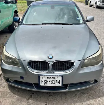 2005 BMW 5 Series 530i Sedan