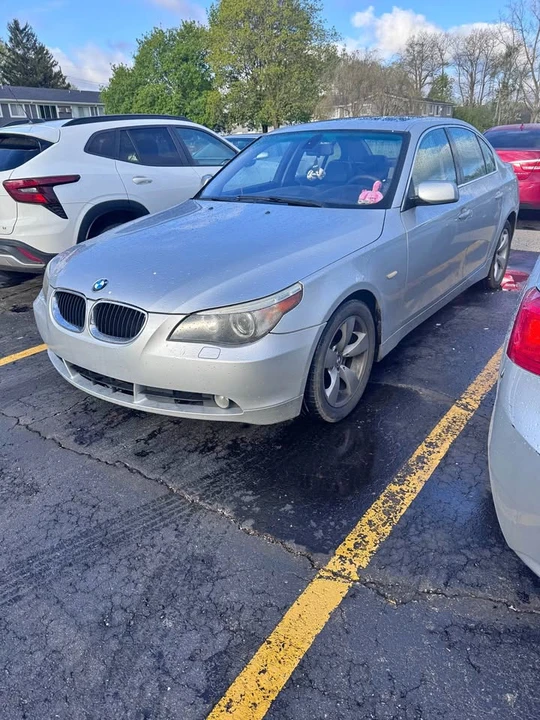 2005 BMW E60 5 Series Sedan - Image 2 of 10