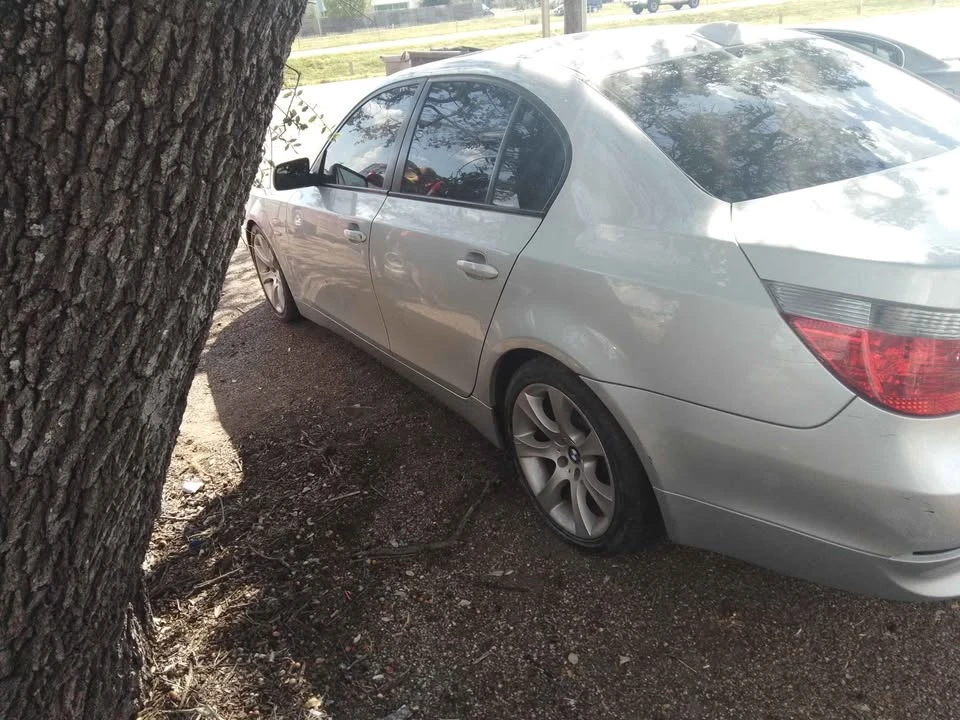 2005 BMW E60 545i & 550i Sedan - Image 10 of 11