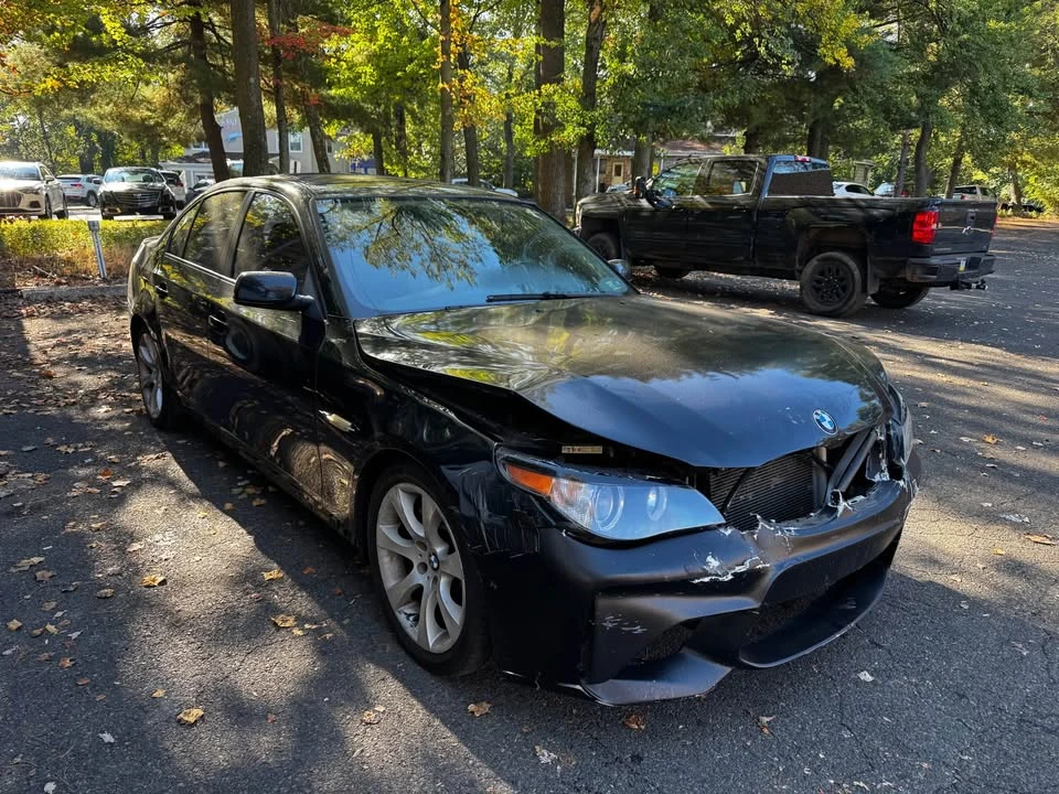 2005 BMW E60 545i & 550i Sedan - Image 3 of 8