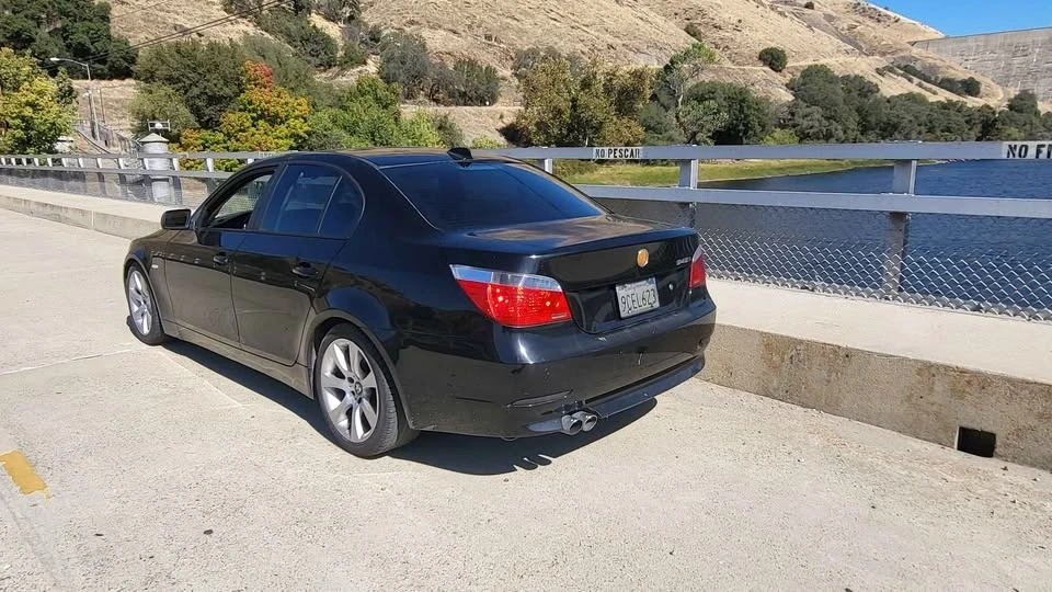 2005 BMW E60 545i & 550i Sedan - Image 3 of 5