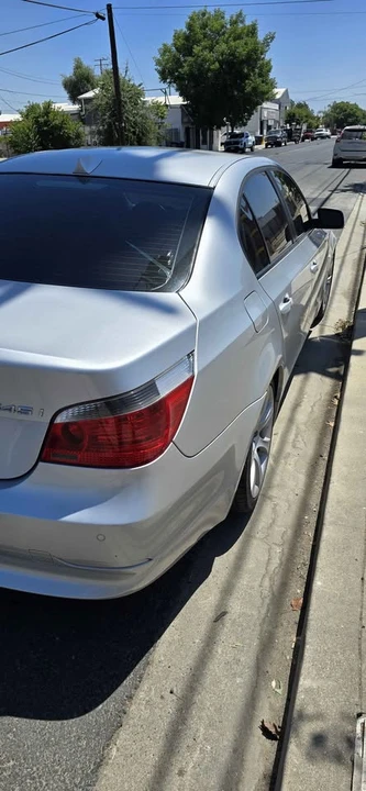 2005 BMW E60 545i & 550i Sedan - Image 5 of 9