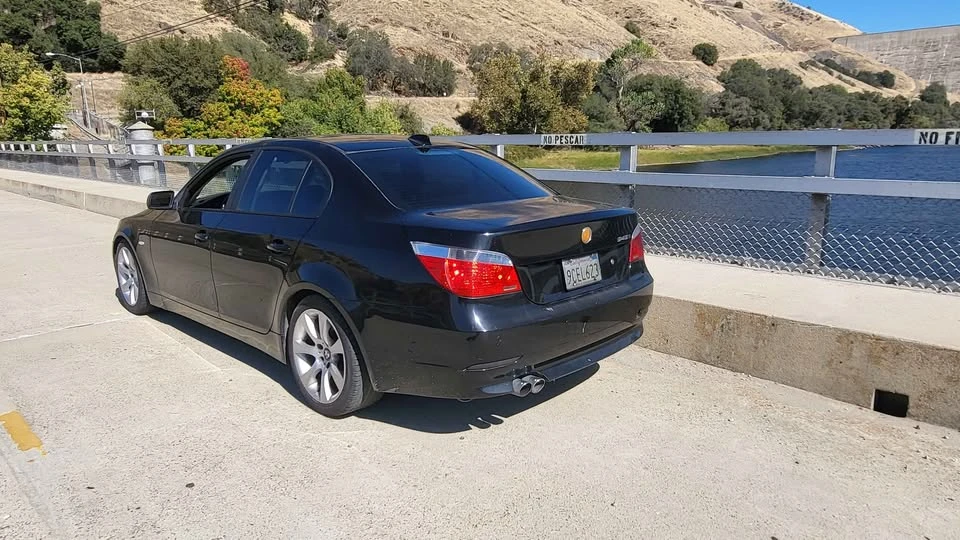 2005 BMW E60 545i & 550i Sedan - Image 4 of 6