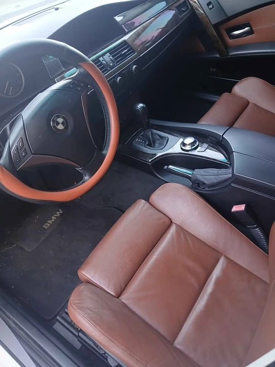 2005 BMW E60 545i & 550i Sedan - Image 8 of 11