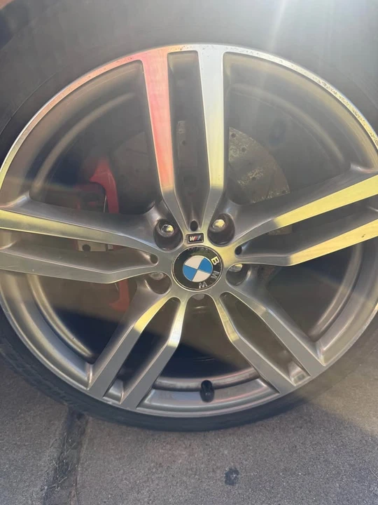 2005 BMW E60 545i & 550i Sedan - Image 5 of 5