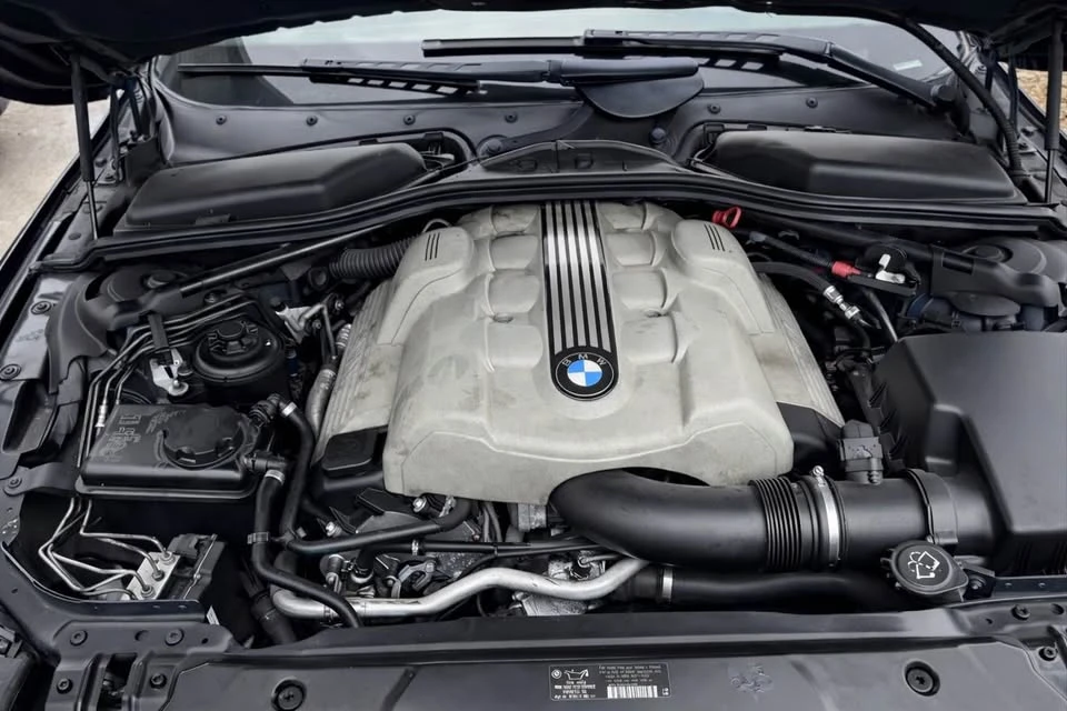 2005 BMW E60 545i & 550i Sedan - Image 4 of 4