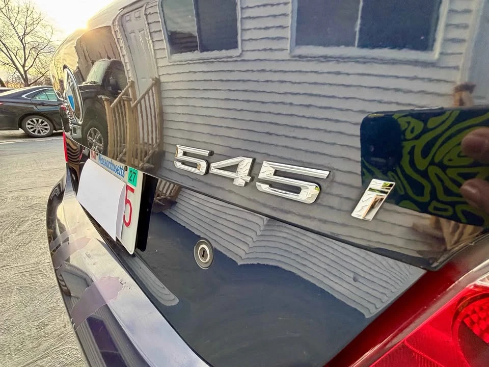 2005 BMW E60 545i & 550i Sedan - Image 18 of 18