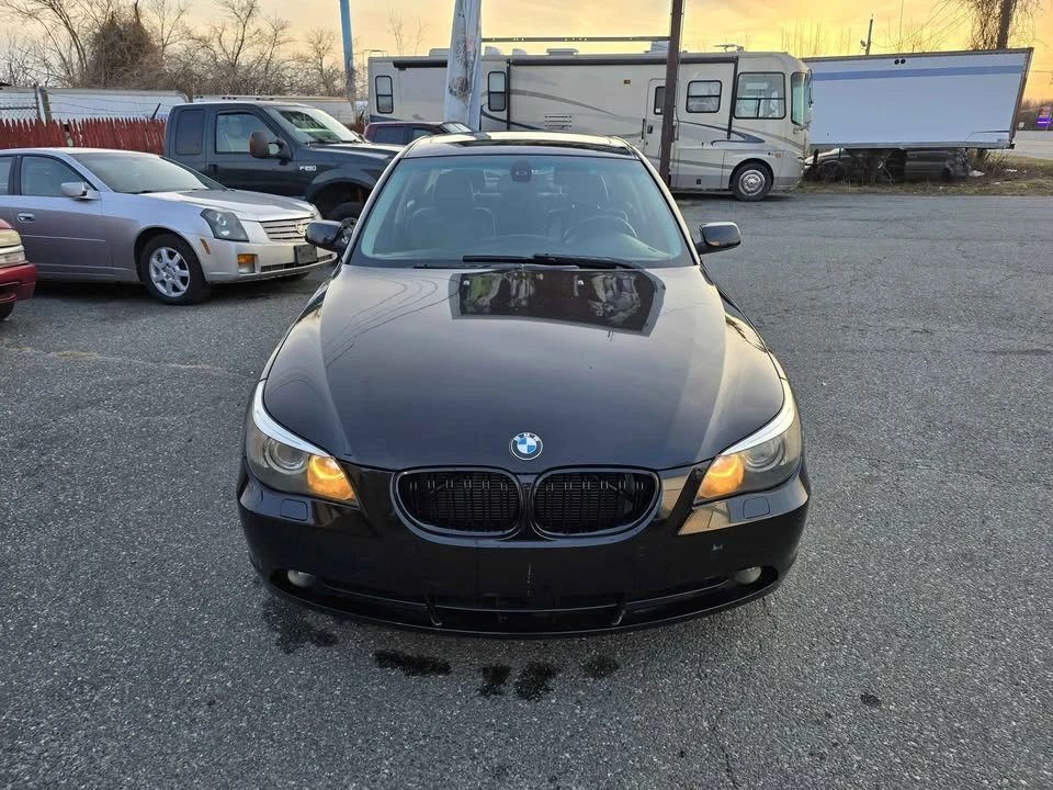 2005 BMW E60 545i & 550i Sedan - Image 3 of 6
