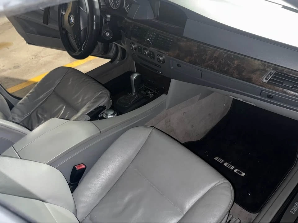 2005 BMW E60 545i & 550i Sedan - Image 11 of 13