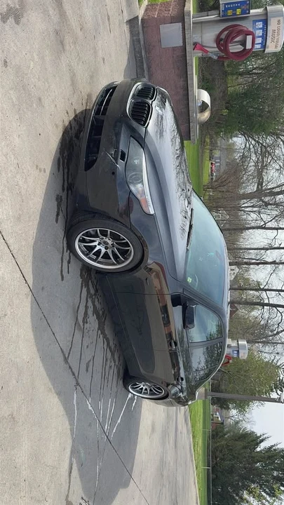 2005 BMW E60 545i & 550i Sedan - Image 2 of 10