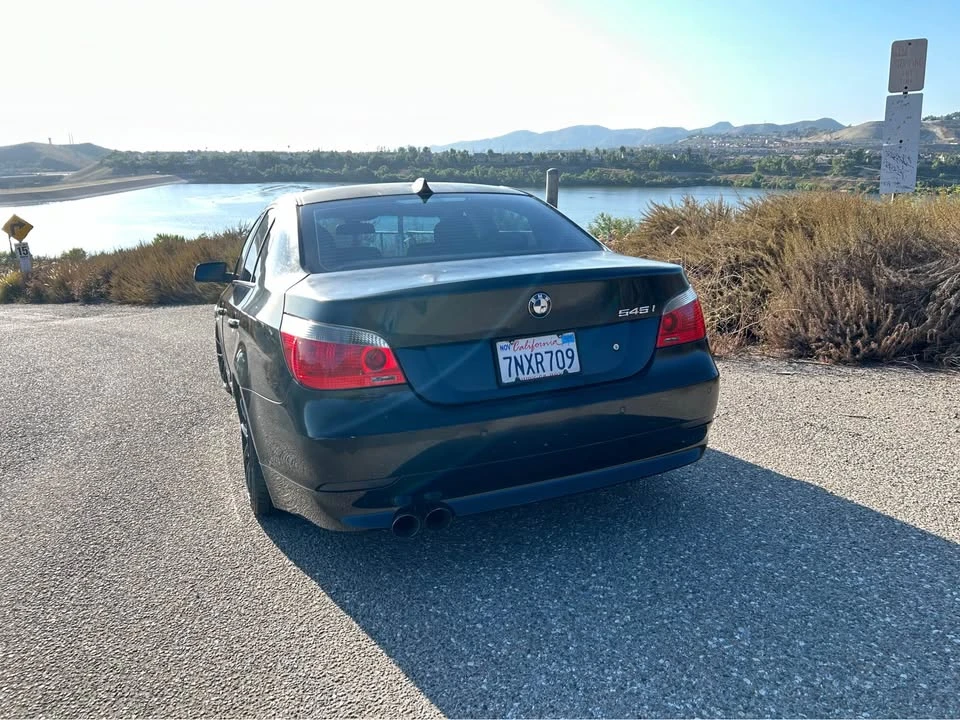 2005 BMW E60 545i & 550i Sedan - Image 6 of 7