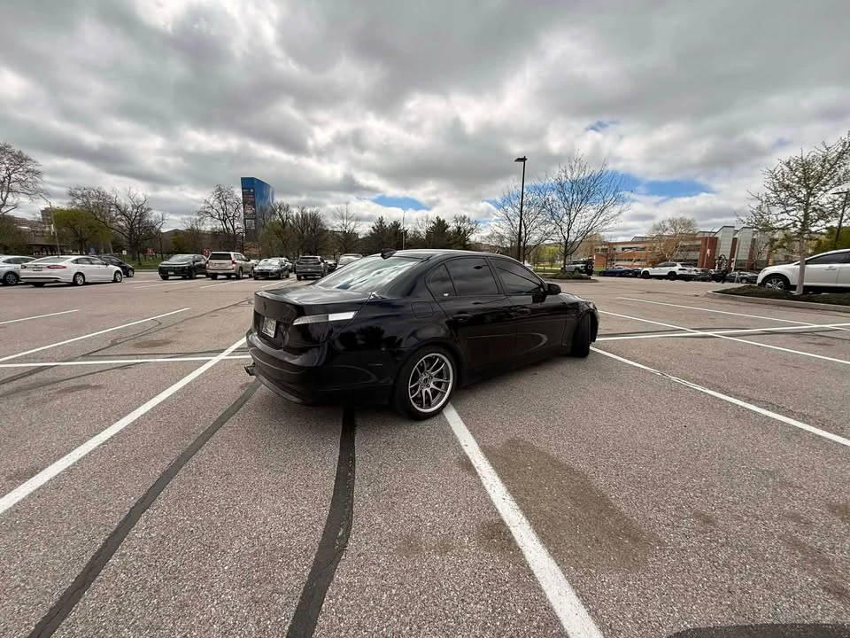 2005 BMW E60 545i & 550i Sedan - Image 5 of 10
