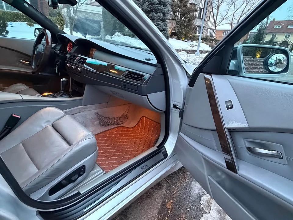 2005 BMW E60 545i & 550i Sedan - Image 15 of 19
