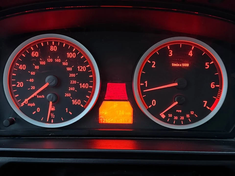 2005 BMW E60 545i & 550i Sedan - Image 10 of 19